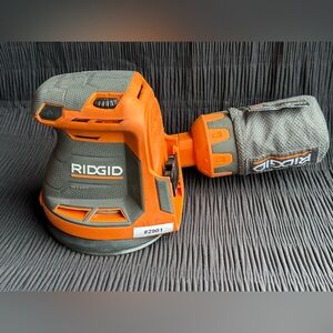 #2901 Ridgid  18V Cordless 5 in. Random Orbit Sander R8606 (Tool Only)